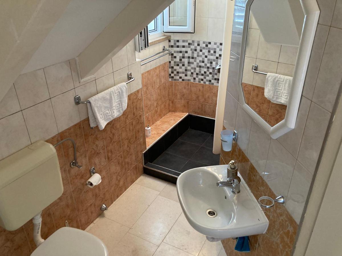 Guest House Libertas 3 Ragusa Esterno foto
